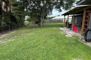 8450 SW 14th Ln, Okeechobee, FL 34974 - Photo 13