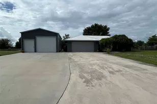 8450 SW 14th Ln, Okeechobee, FL 34974 - Photo 3