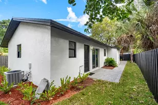 1211 NE 2nd Ave, Fort Lauderdale, FL 33304 - Photo 11