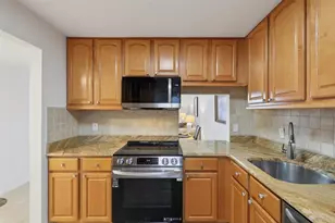 5700 NW 2nd Ave, Boca Raton, FL 33487 - Photo 19