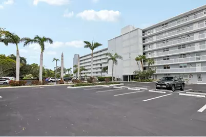 5700 NW 2nd Ave, Unit #704, Boca Raton, FL 33487 - Photo 5