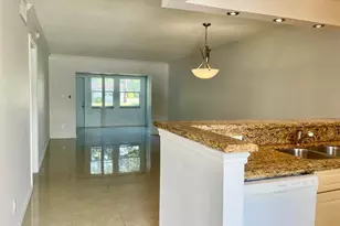 608 SW Natura Blvd, Deerfield Beach, FL 33441 - Photo 3