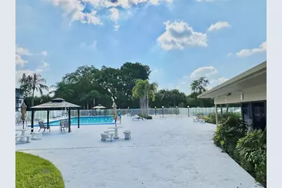 981  Hillcrest Ct, Unit #306, Hollywood, FL 33021 - Photo 43