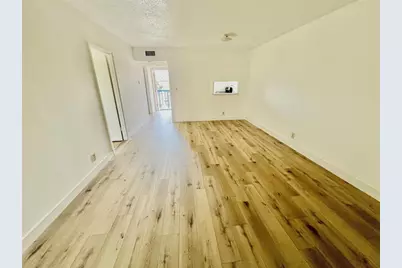 981  Hillcrest Ct, Unit #306, Hollywood, FL 33021 - Photo 19