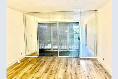 981  Hillcrest Ct, Unit #306, Hollywood, FL 33021 - Photo 3