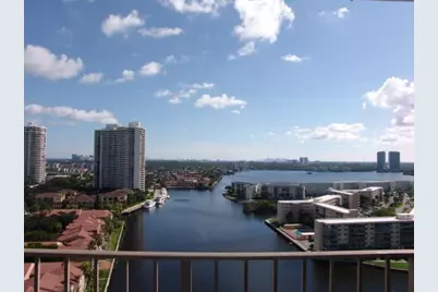 18151 NE 31st Ct, Unit #Ph215, Aventura, FL 33160 - Photo 13