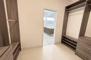 1239 NE 18th Ave, Fort Lauderdale, FL 33304 - Photo 21