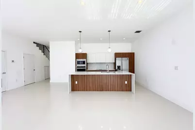 1239 NE 18th Ave, Fort Lauderdale, FL 33304 - Photo 7