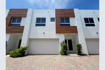 1239 NE 18th Ave, Fort Lauderdale, FL 33304 - Photo 1