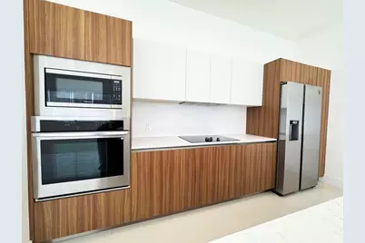 1239 NE 18th Ave, Fort Lauderdale, FL 33304 - Photo 9