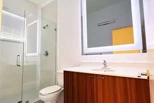 1239 NE 18th Ave, Fort Lauderdale, FL 33304 - Photo 23