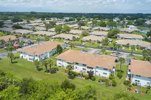 1217 S Lakes End Dr, Fort Pierce, FL 34982 - Photo 59