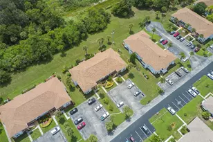 1217 S Lakes End Dr, Fort Pierce, FL 34982 - Photo 33