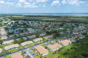 1217 S Lakes End Dr, Fort Pierce, FL 34982 - Photo 45