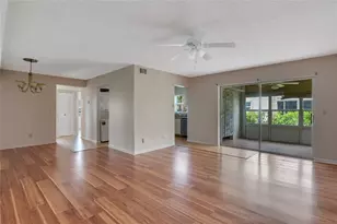 1217 S Lakes End Dr, Fort Pierce, FL 34982 - Photo 11