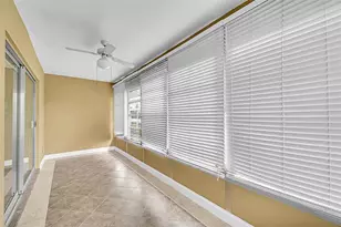 2111 NE 42nd Ct, Lighthouse Point, FL 33064 - Photo 17