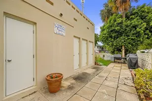 2111 NE 42nd Ct, Lighthouse Point, FL 33064 - Photo 23