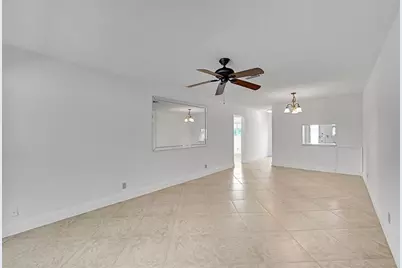 2111 NE 42nd Ct, Unit #201W, Lighthouse Point, FL 33064 - Photo 7