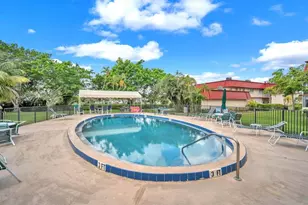 12025 W Greenway Dr, Royal Palm Beach, FL 33411 - Photo 35