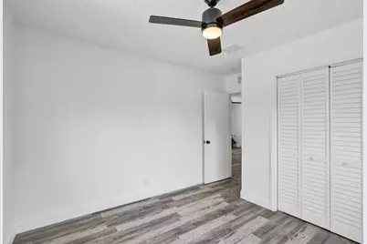 1810 NW 9th St, Fort Lauderdale, FL 33311 - Photo 27