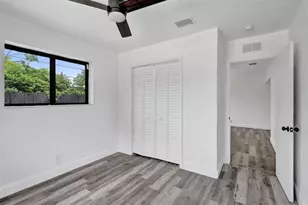 1810 NW 9th St, Fort Lauderdale, FL 33311 - Photo 19