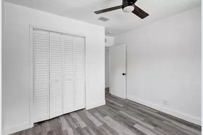 1810 NW 9th St, Fort Lauderdale, FL 33311 - Photo 21