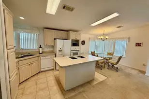 2080 SW 85th Ave, Davie, FL 33324 - Photo 3