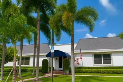 916 NE 27th Ave, Unit #916, Hallandale Beach, FL 33009 - Photo 15