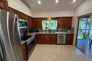 9237 NW 9th Pl, Plantation, FL 33324 - Photo 13