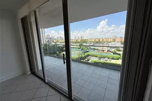 19707 Turnberry Way, Aventura, FL 33180 - Photo 11