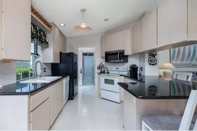 1654 SW Waterfall Blvd, Palm City, FL 34990 - Photo 9