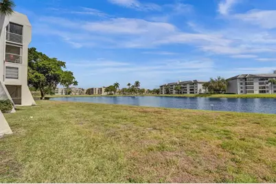 9440  Poinciana Pl, Unit #109, Davie, FL 33324 - Photo 45