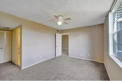 9440  Poinciana Pl, Unit #109, Davie, FL 33324 - Photo 17