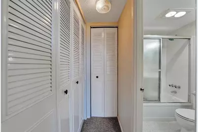 9440  Poinciana Pl, Unit #109, Davie, FL 33324 - Photo 15