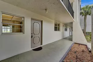 9440 Poinciana Pl, Davie, FL 33324 - Photo 37