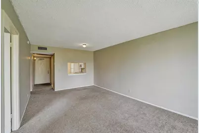 9440  Poinciana Pl, Unit #109, Davie, FL 33324 - Photo 11