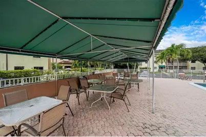 4980 E Sabal Palm Blvd, Unit #330, Tamarac, FL 33319 - Photo 29