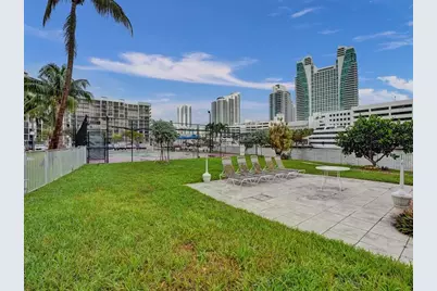 200  Leslie Dr, Unit #723, Hallandale Beach, FL 33009 - Photo 33