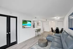 200 Leslie Dr, Hallandale Beach, FL 33009 - Photo 15