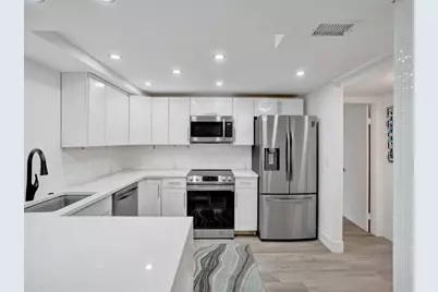 200  Leslie Dr, Unit #723, Hallandale Beach, FL 33009 - Photo 13