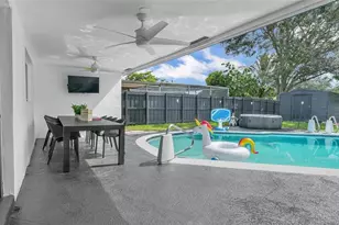 2201 N 50th Ave, Hollywood, FL 33021 - Photo 23