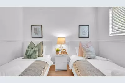 2201 N 50th Ave, Hollywood, FL 33021 - Photo 13