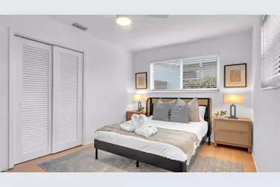 2201 N 50th Ave, Hollywood, FL 33021 - Photo 11