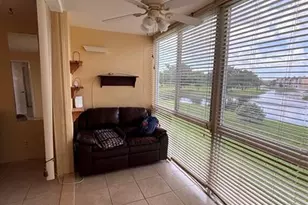 9261 Sunrise Lakes Blvd, Sunrise, FL 33322 - Photo 17