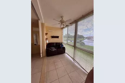 9261  Sunrise Lakes Blvd, Unit #212, Sunrise, FL 33322 - Photo 19