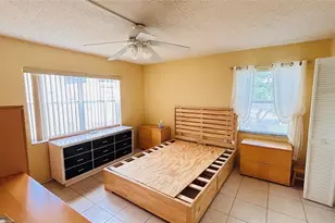 9261 Sunrise Lakes Blvd, Sunrise, FL 33322 - Photo 13