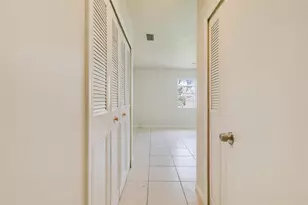 458 SE Galleon Ln, Port Saint Lucie, FL 34983 - Photo 23