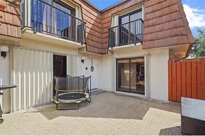 9104 SW 19th Pl, Unit #D, Davie, FL 33324 - Photo 7