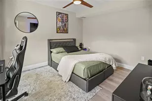 9104 SW 19th Pl, Davie, FL 33324 - Photo 15