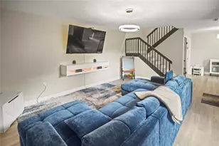 9104 SW 19th Pl, Davie, FL 33324 - Photo 1